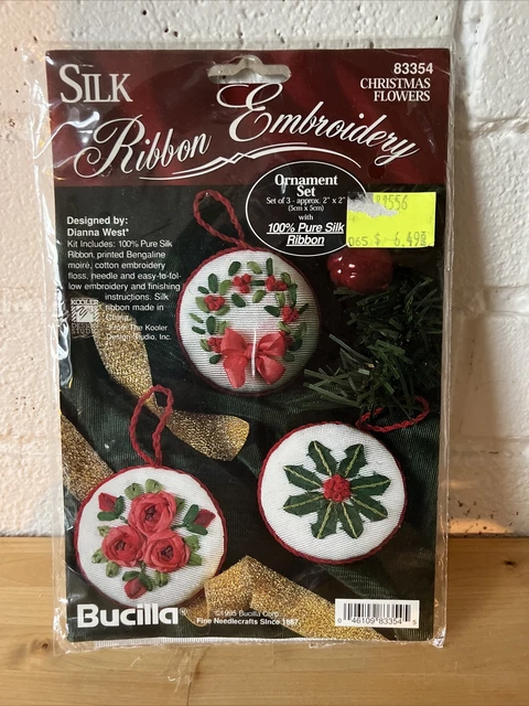 Bordado de cinta de bucilla 83354 flores de Navidad 1995 de lote antiguo