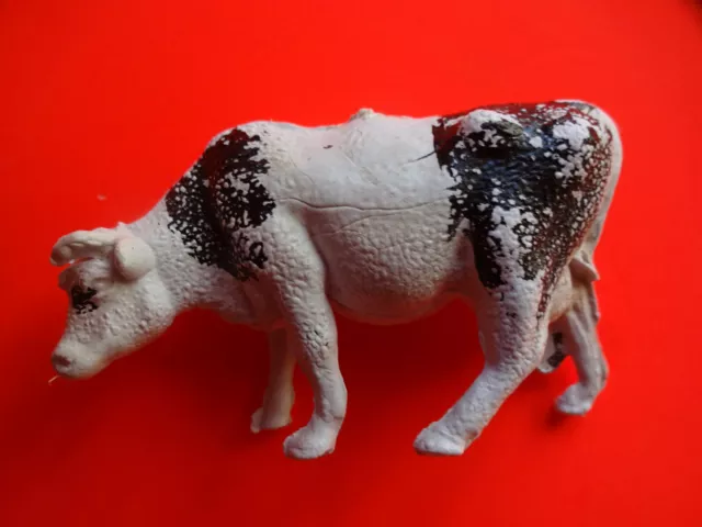 Statuetta presepe decorazione natalizia ""Mucca - testa abbassata - nero macchiato