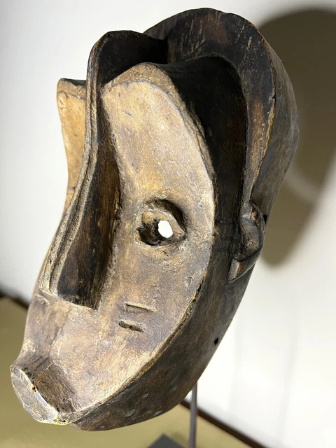 Old Ngbaka Mask - includes Custom Metal Mount