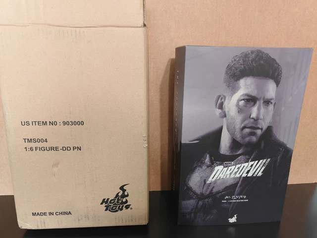Hot Toys TMS 004 Marvel's Daredevil Punisher Figure, 12 Inch