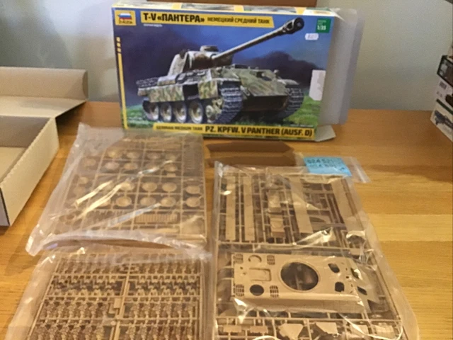 ZVEZDA MASSSTAB 1/35 2. Weltkrieg Deutscher Panther Ausf.D Panzer EUR ...