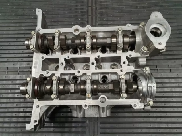 Generalüberholt Zylinderkopf Ford 1.0 EcoBoost mit Nockenwellen PBCM5G-6090