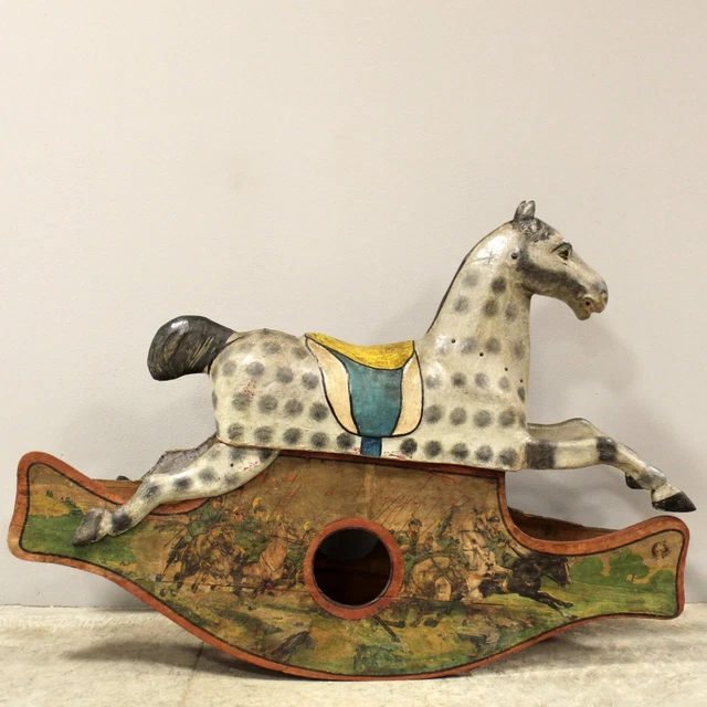 Cheval à bascule - en papier mâché polychrome et bois - début du 20ème Italie
