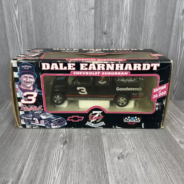 1995 Brookfield Collectors Guild LE Dale Earnhardt Sr #3 Chevrolet Suburban 1:25