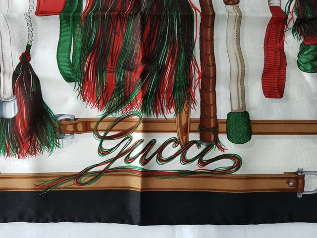 GUCCI WOMENS 100% SILK TWILL 90x90 cm SCARF CARTERY in BLACK/MULTI - BNWT