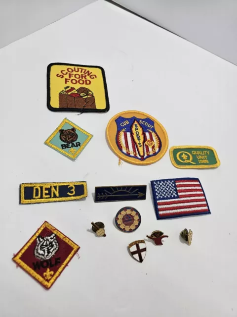 Vintage 80s 90s Lot of  BSA Boy Scouts of America Cub Scouts PATCH Pin LOT