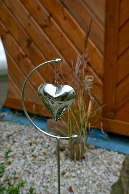 GARTENDEKO GARTENSTECKER EDELSTAHL neu Windspiel Herz Garten Klima Beet