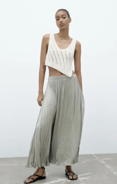 Zara Khaki Pleated Midi Skirt, Size XS-S, BNWT