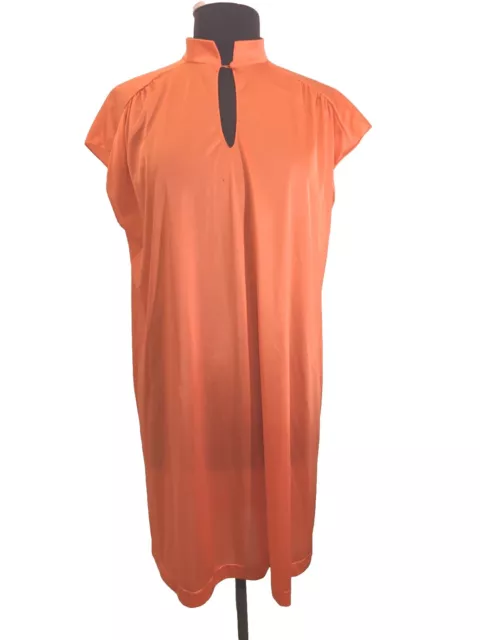 Vintage Vanity Fair Keyhole Slip Nightgown Dress  Medium READ