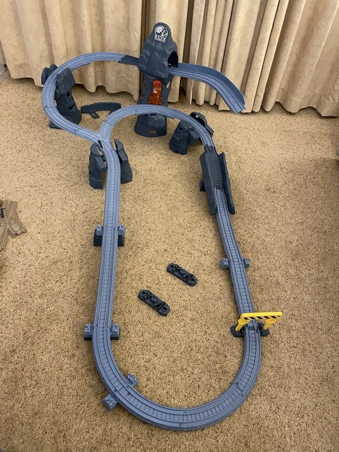 Thomas Risky Rails Book THOMAS THE TANK Engine Trackmaster Risky Rails Set - Complete - No ...