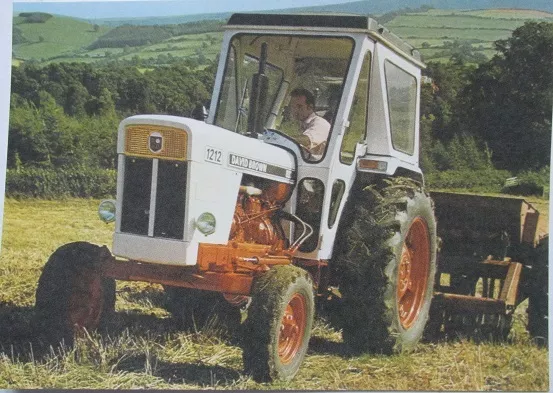 Pack of 15 New Vintage Ad Gallery Postcards: No 22 David Brown Tractor 1971