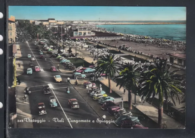 Cartolina Viareggio Viali Lungomare e Spiaggia ANIMATA AUTO IB530