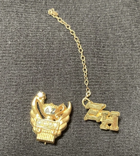 Delta Zeta Sorority Pin with Pearls and Diamond
