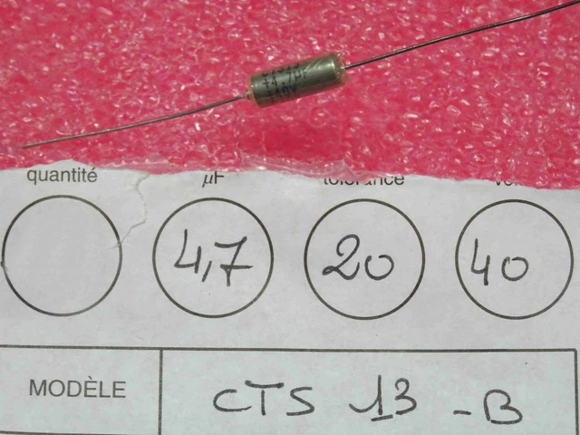 Lot De 8 Condensateurs Tantale CTS13 - 4.7µF, 10%, 40V, Dimensions 12x4mm