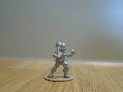 Citadel Games Workshop ADD13 CLERIC alto livello Donna In Metallo Fantasy MINI 1986 