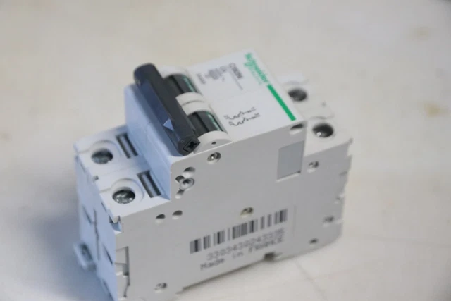 A9K02104 - DISJONCTEUR MINIATURE ACTI9 K60N 1P 4A C - Schneider Electric
