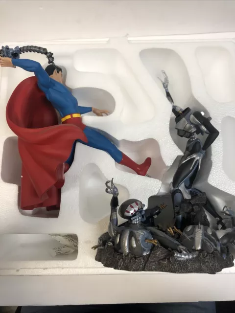 Superman Vs. Brainiac Statue 2011 Complete Original Box Superman Vs. Brainiac Statue 2011 Complete Original Box
