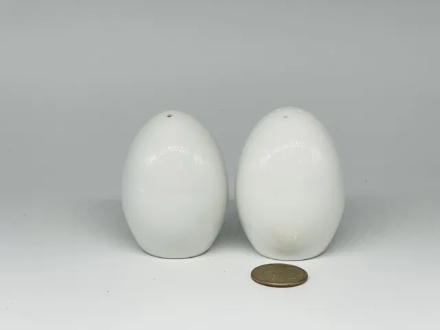 Vintage Pair Of Eggs Salt & Pepper Shakers Made In Japan