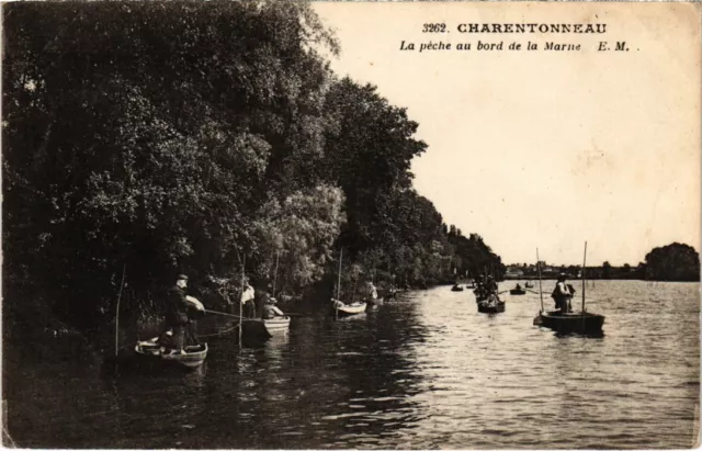 CPA Charentonneau la peche au bords de la Marne (1348720)