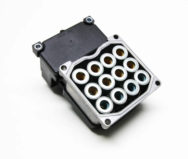 ABS Steuergerät Audi,VW Passat 8E0614111A,B,C,AH,H,M,P 0273004284