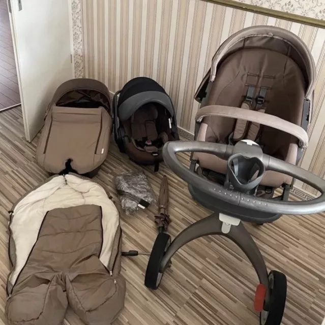 Kinderwagen Stokke Xplory mit Babyschale, Buggyaufsatz und Wanne Cappuccino