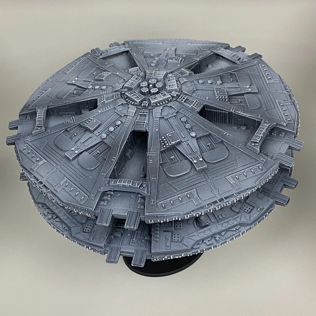 BATTLESTAR GALACTICA CYLON Base Star Échelle 1:8500 Revell Battle Fleet ...