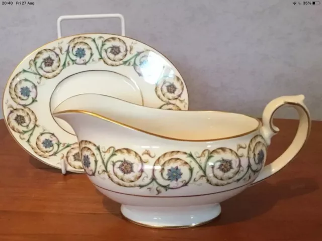 Royal Grafton ATHENS Gravy Boat and Stand Sauce Boat in Lovely Condition