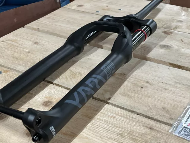 ROCKSHOX YARI RC Air Suspension Fork 29
