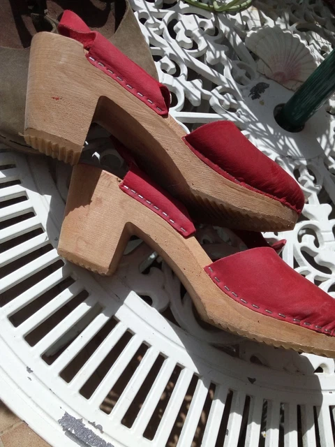 SABOTS Suédois MOHEDA X 2 Paires , Bois Et Cuir Rouge Talon UE 38 UK 5 3