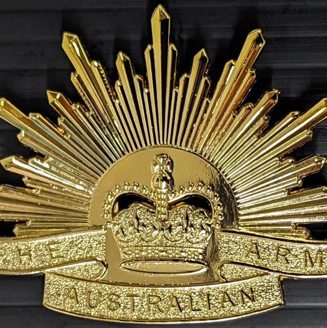 Rising sun hat badge for uniform full size Australian army 7th type 1991 slouch