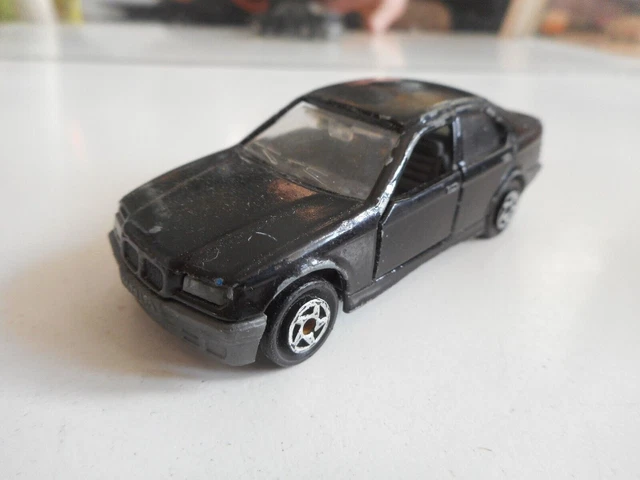 Voiture Miniature Majorette BMW 325 I Noire N°257 échelle 1/58 - Occasion