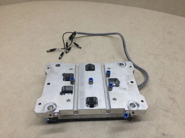 Vacuum Table 11 1/16 x 7 3/8 x 2 3/8 Back Lights for camera w/ cord Chuck