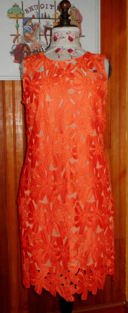 Caroll deals robe orange