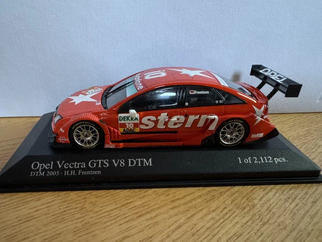 Carson Dekorbogen 1:10 Opel Vectra GTS DTM 2004 - Original Stern-Design, 315 X 225 Mm