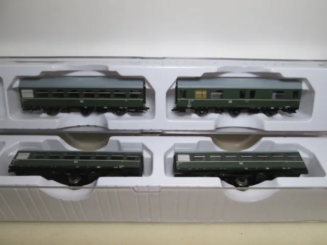 Arnold HN 9509 Set mit 4 Rekowagen DR TT-Spur