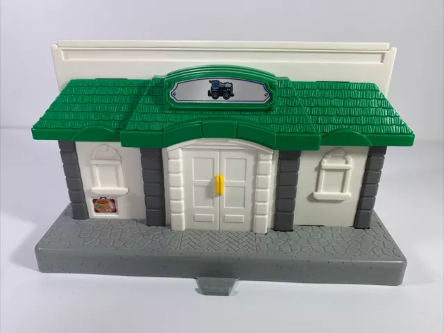 Fisher Price Geotrax Train Depot Station Remote Control Docking Station B1836