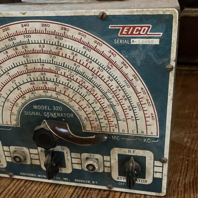 EICO Signal Generator Model-320 Electronic Instruments CO. Serial A-1205VTG RARE 2