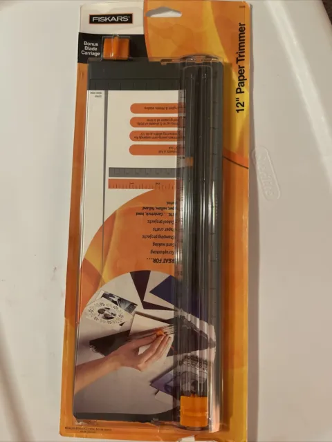 Fiskars 12 inch Paper Trimmer with bonus blade cartridge