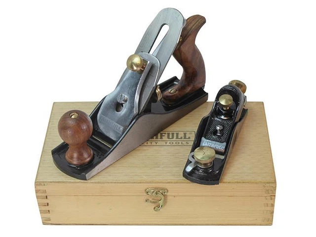 Faithfull No.4 Plane & No.60 1/2 Plane in Wooden Box FAIPLANE4AV