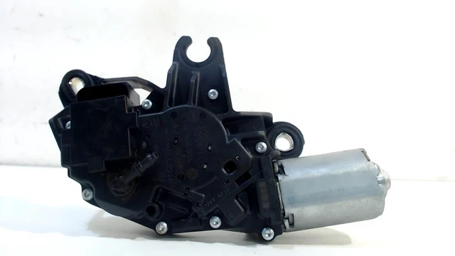Moteur Essuie-glace Arrière 4 Broches - Compatible Audi A3 A4 A6 Q5 Q7 - Ref 8E9955711