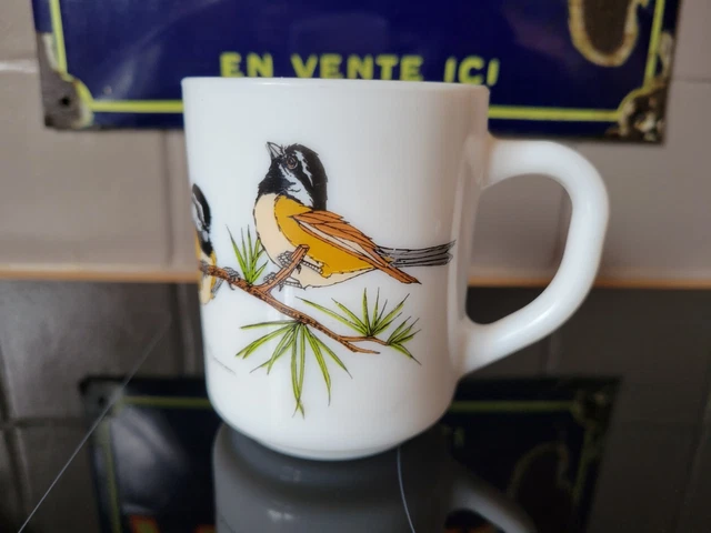 Tasse mug mobil d'occasion - Arts de la table