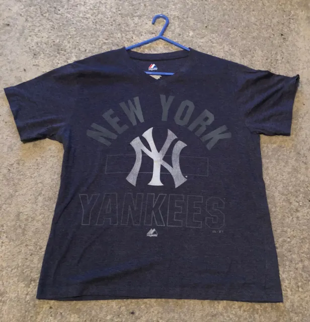 Majestic New York Yankees Mens MLB Baseball T-Shirt Shirt Tee Size Large USA