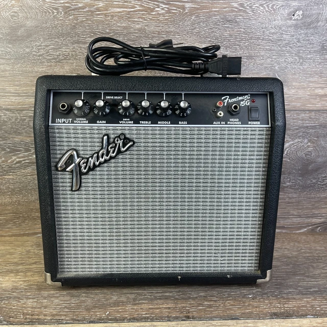 Vintage Fender Frontman 15G PR495 2-Channel 38-Watt Bass Amp Guitar Amplifier