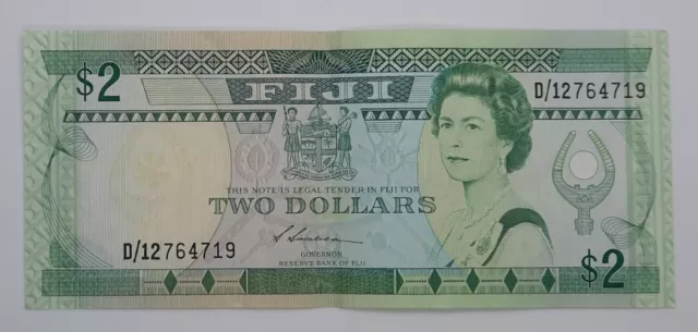 1988 - Fiji - 2 (Two) Dollars Banknote, Serial No. D12 764719 - Elizabeth P-87a