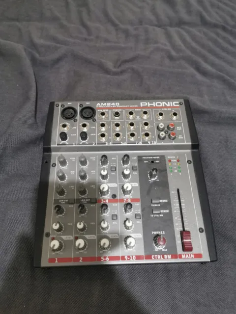 Am 240D 2-Mic/Line 4-Stereo Input Compact Mixer With Dfx