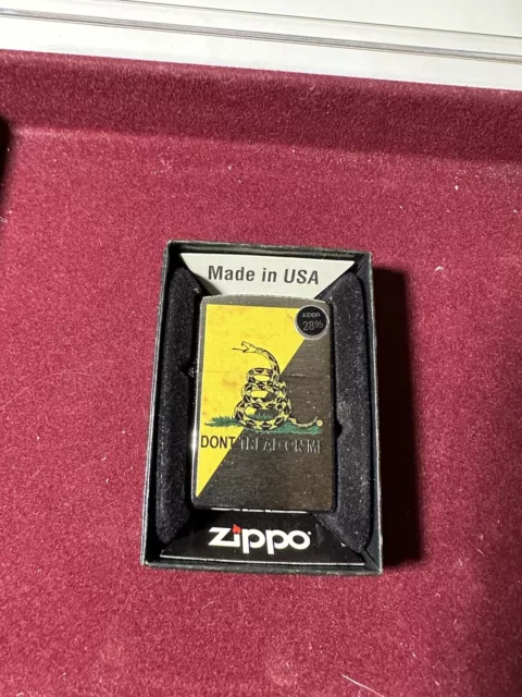 Zippo Dont Tread On Me Flag Design Street Chrome Windproof Lighter, 48118