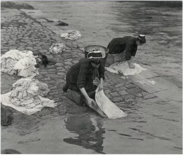 Kunstfoto, photographie d'art. Waschtag, Bretagne, Großes Orig-Foto um 1935