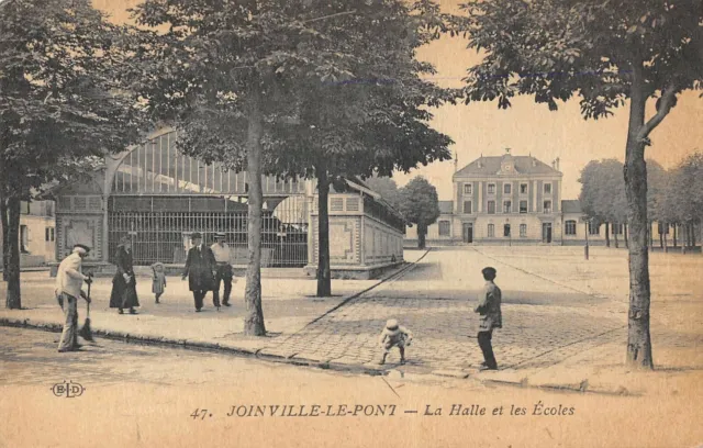 Cpa 94 Joinville Le Pont La Halle Et Les Schools