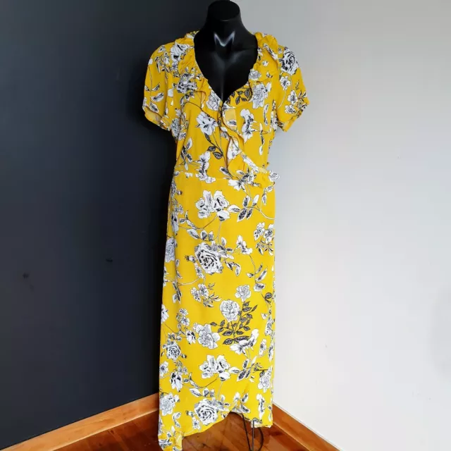 WOMEN S SIZE 12 DOTTI Gorgeous yellow floral wrap ruffle dress