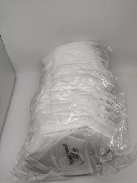 N95 Face Mask Honeywell H910 Plus NIOSH Approved N-95 Respirator 50 Count NEW